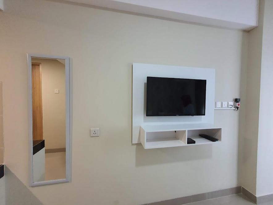 Padina Suites Tangerang Pokoj fotografie